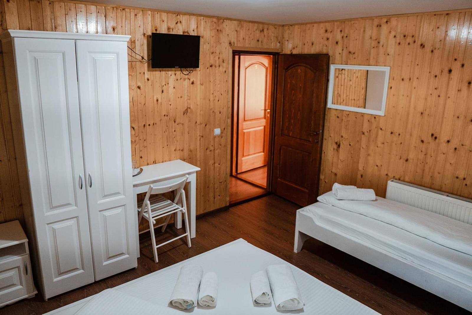 Pensiunea Petru Sugag Room photo